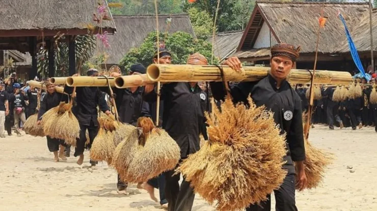 Keberagaman Keterampilan Tradisional Suku Sunda