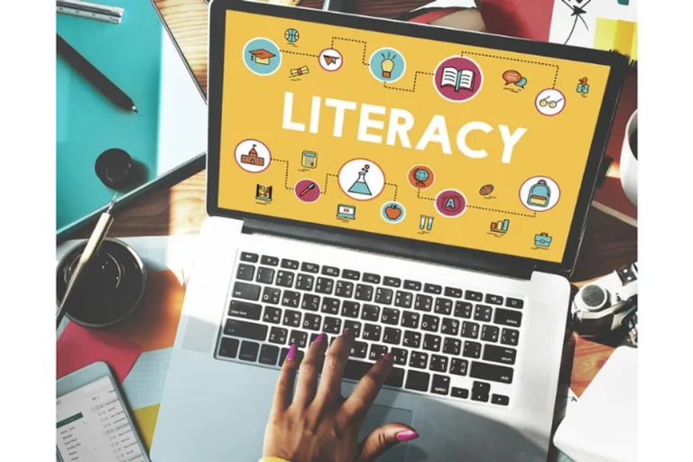 Pentingnya Literasi Teknologi dalam Era Digital