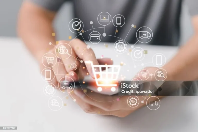 Perkembangan Teknologi E-commerce dan Dampaknya