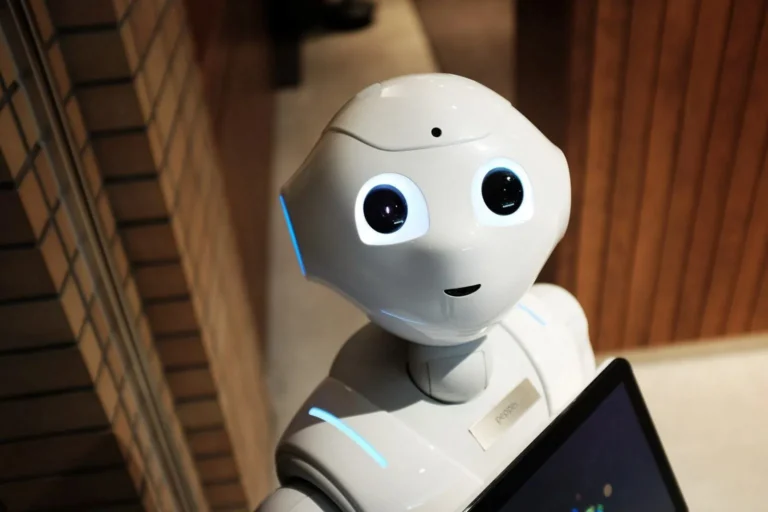 Robotika Terkini: Dari Asisten Pribadi hingga Pengganti Manusia
